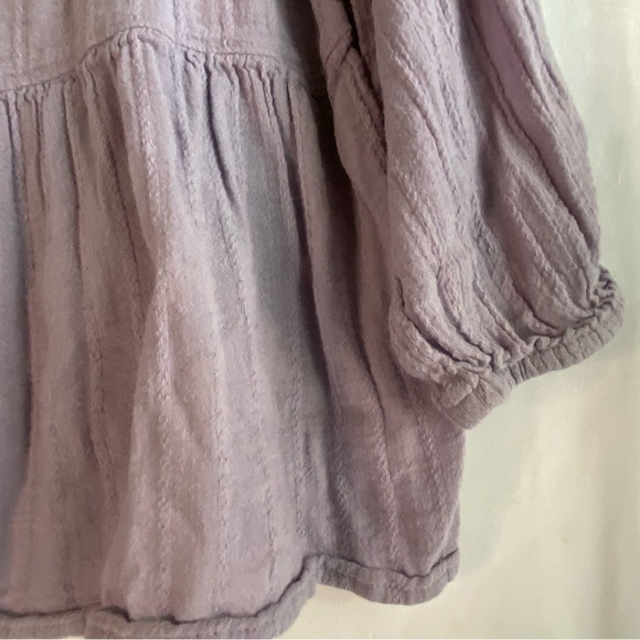 American Eagle women’s lavender peasant top  SZ  M - Picture 3 of 7